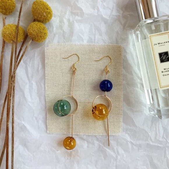 Earrings - Picture 3 of 4